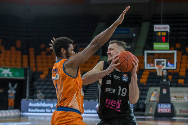 沃尔特马德 沃尔特马德